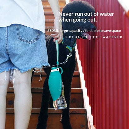 Pet Supplies Cat and Dog Outdoor Portable Water Bottle Drinking Device Pet Water Feeder Drinking Artifact