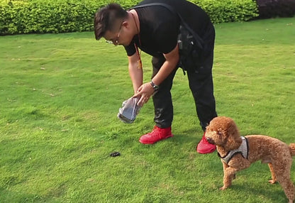 Pet Poop Scooper Outdoor Portable Foldable with Hanging Buckle Trash Bag Poop Shovel Tool Dog Poop Scooper